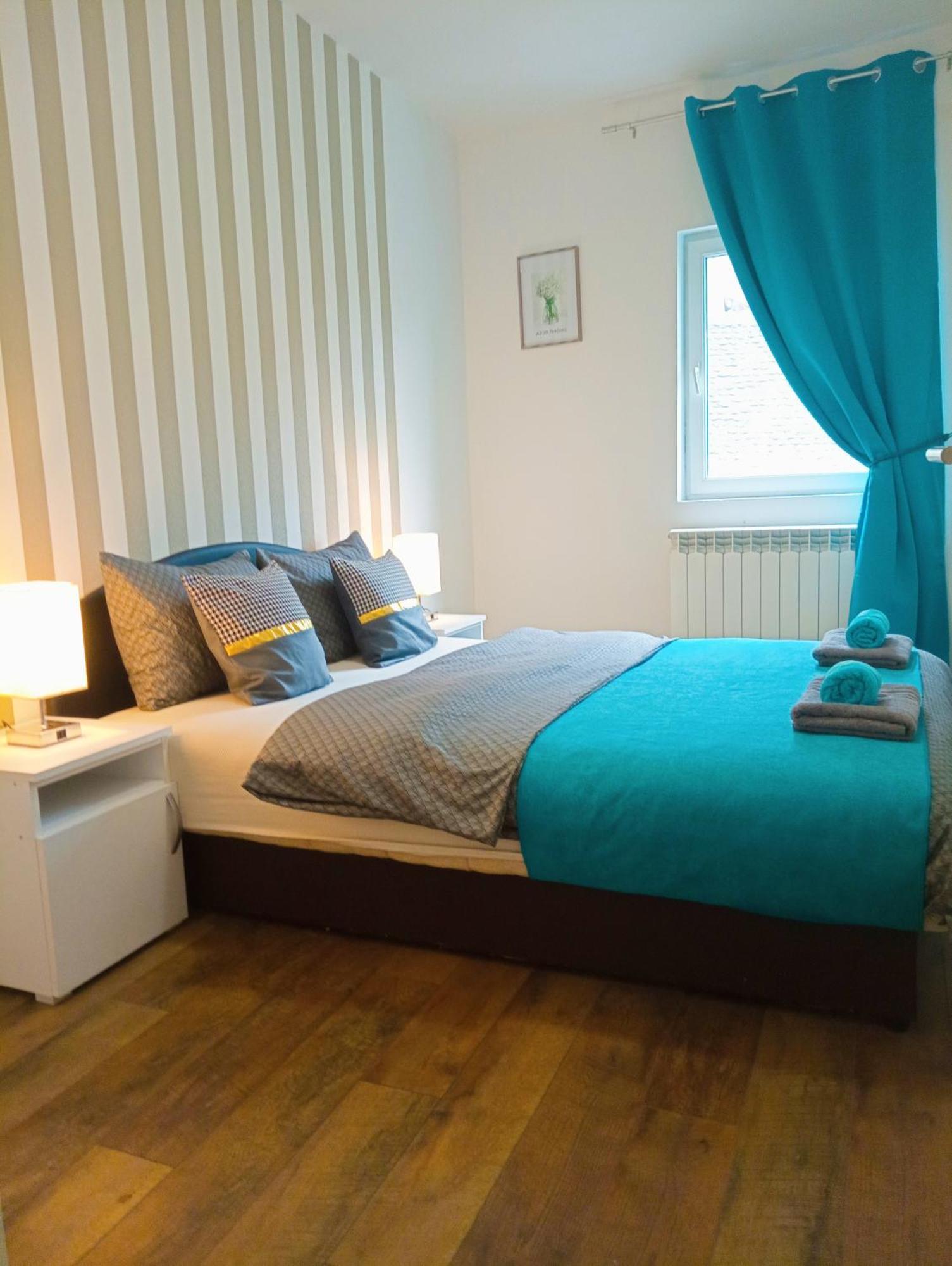 Easy Check In Apartments 021 Vladika Νόβι Σαντ Εξωτερικό φωτογραφία